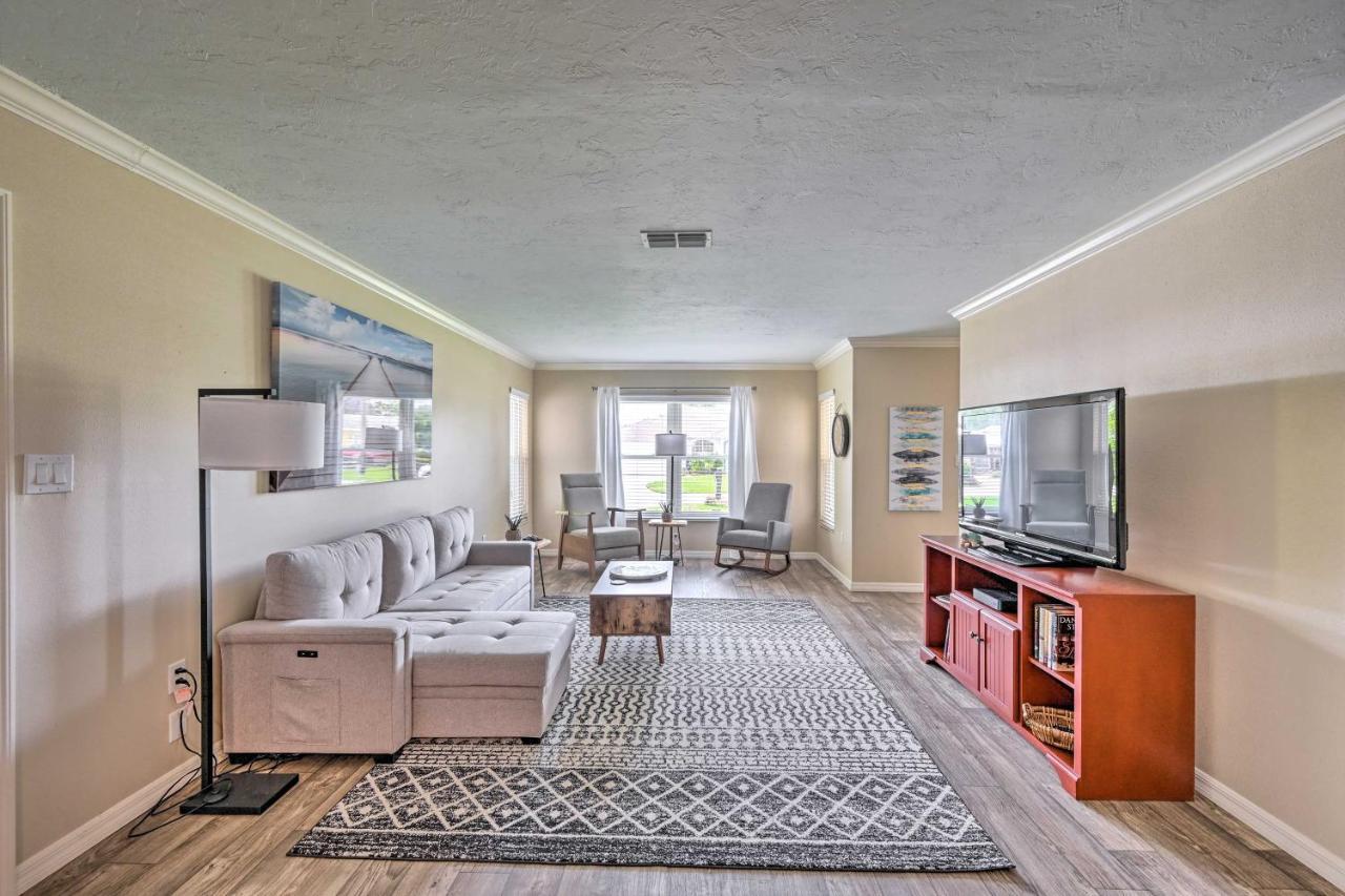 Waterfront Lake Placid Escape With Dock And Lanai Extérieur photo