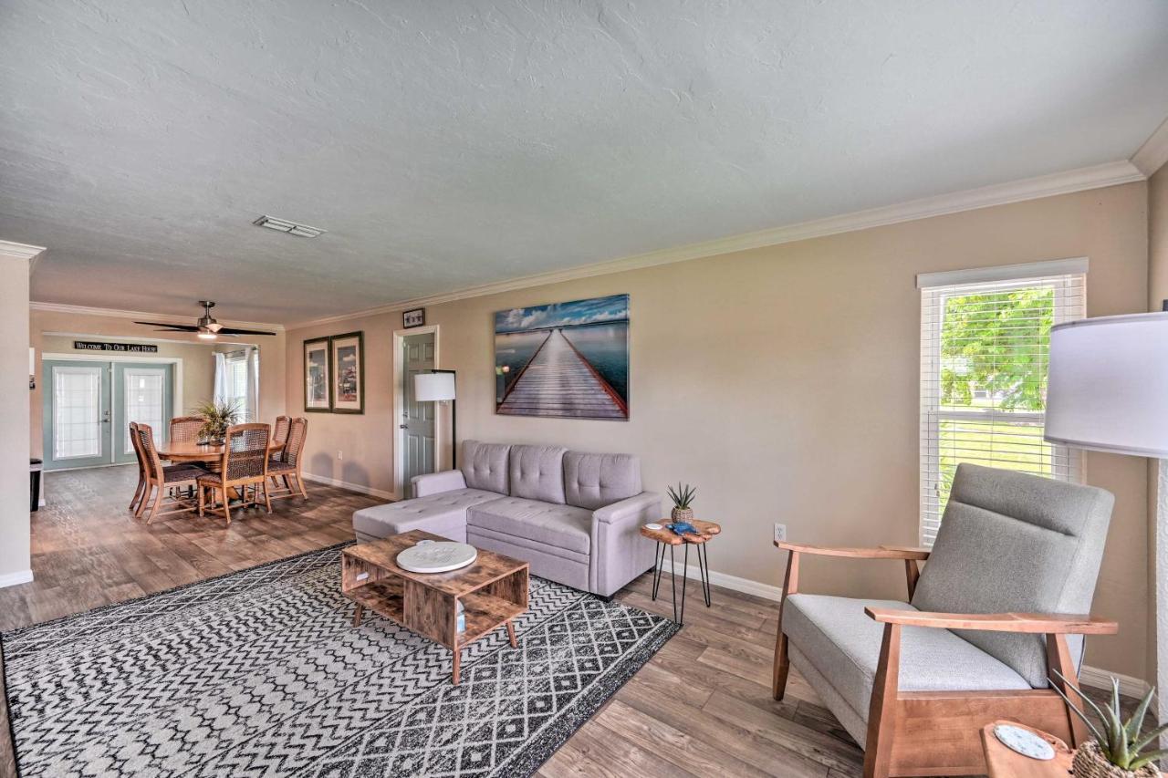 Waterfront Lake Placid Escape With Dock And Lanai Extérieur photo