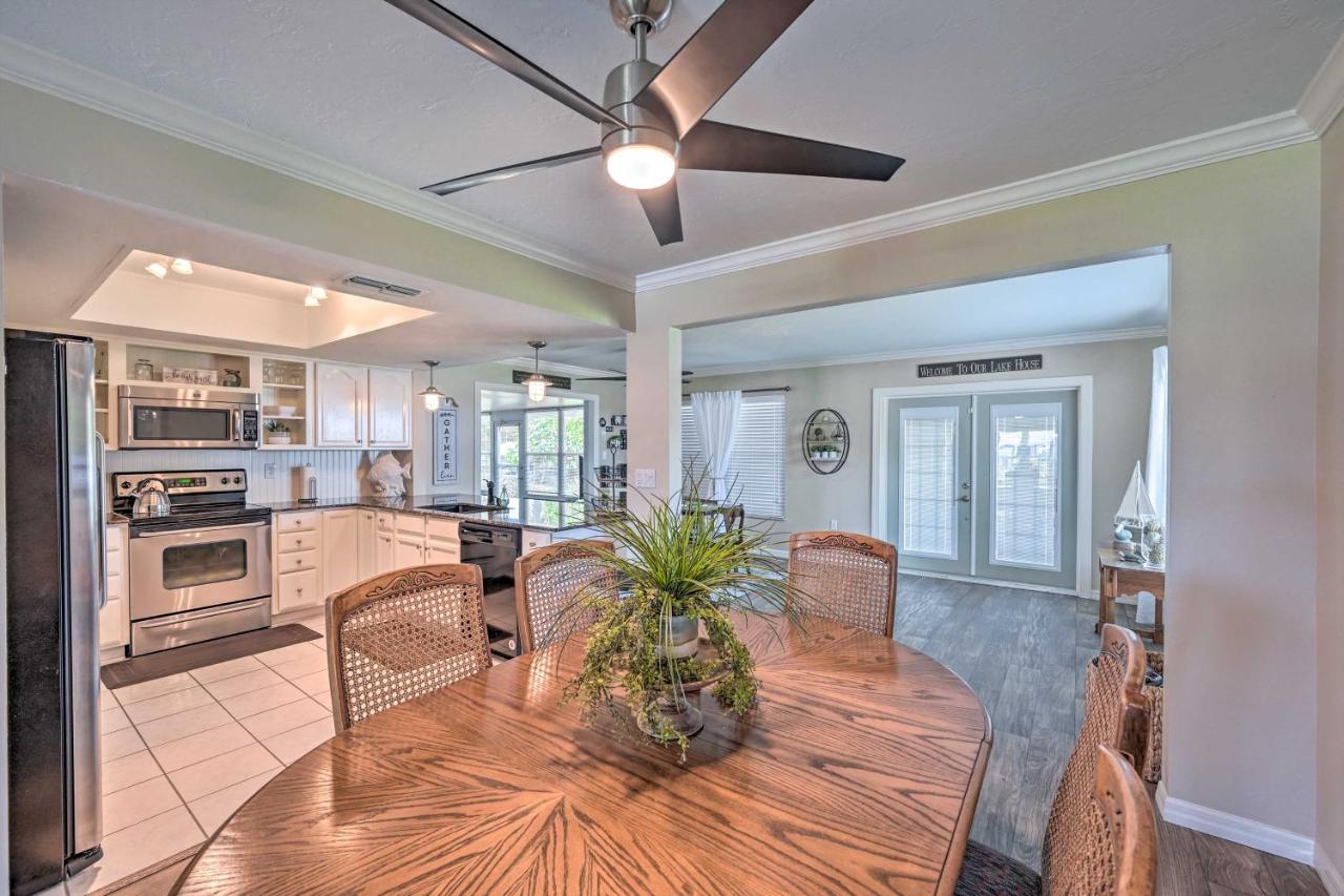 Waterfront Lake Placid Escape With Dock And Lanai Extérieur photo