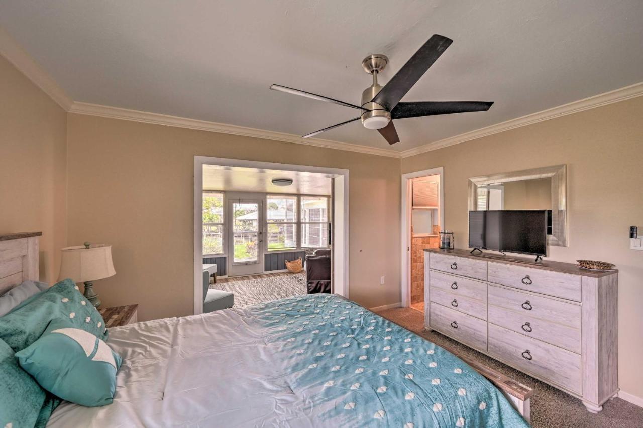 Waterfront Lake Placid Escape With Dock And Lanai Extérieur photo